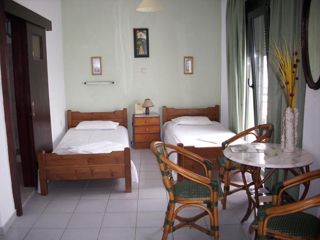 By Captains Studio Appartement Ierápetra Buitenkant foto