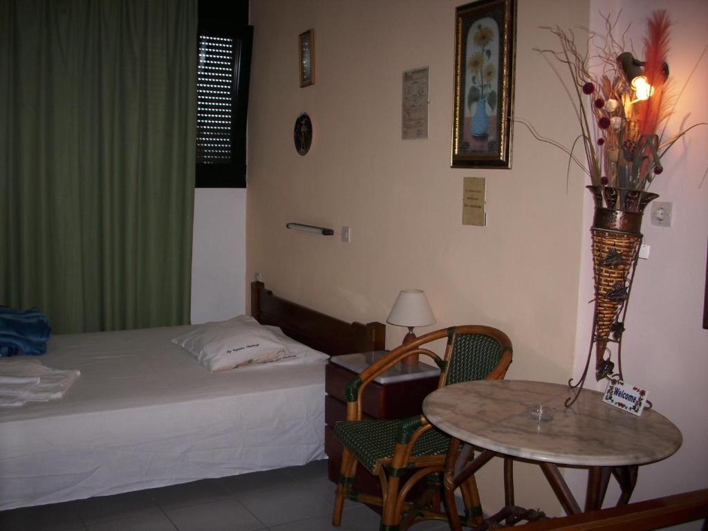 By Captains Studio Appartement Ierápetra Buitenkant foto
